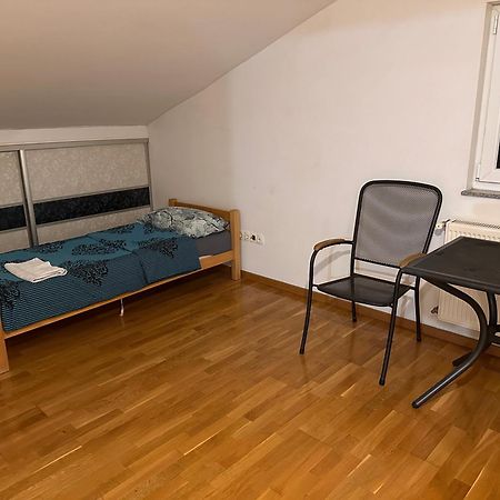 Rooms Near The Airport Sarajevo Luaran gambar