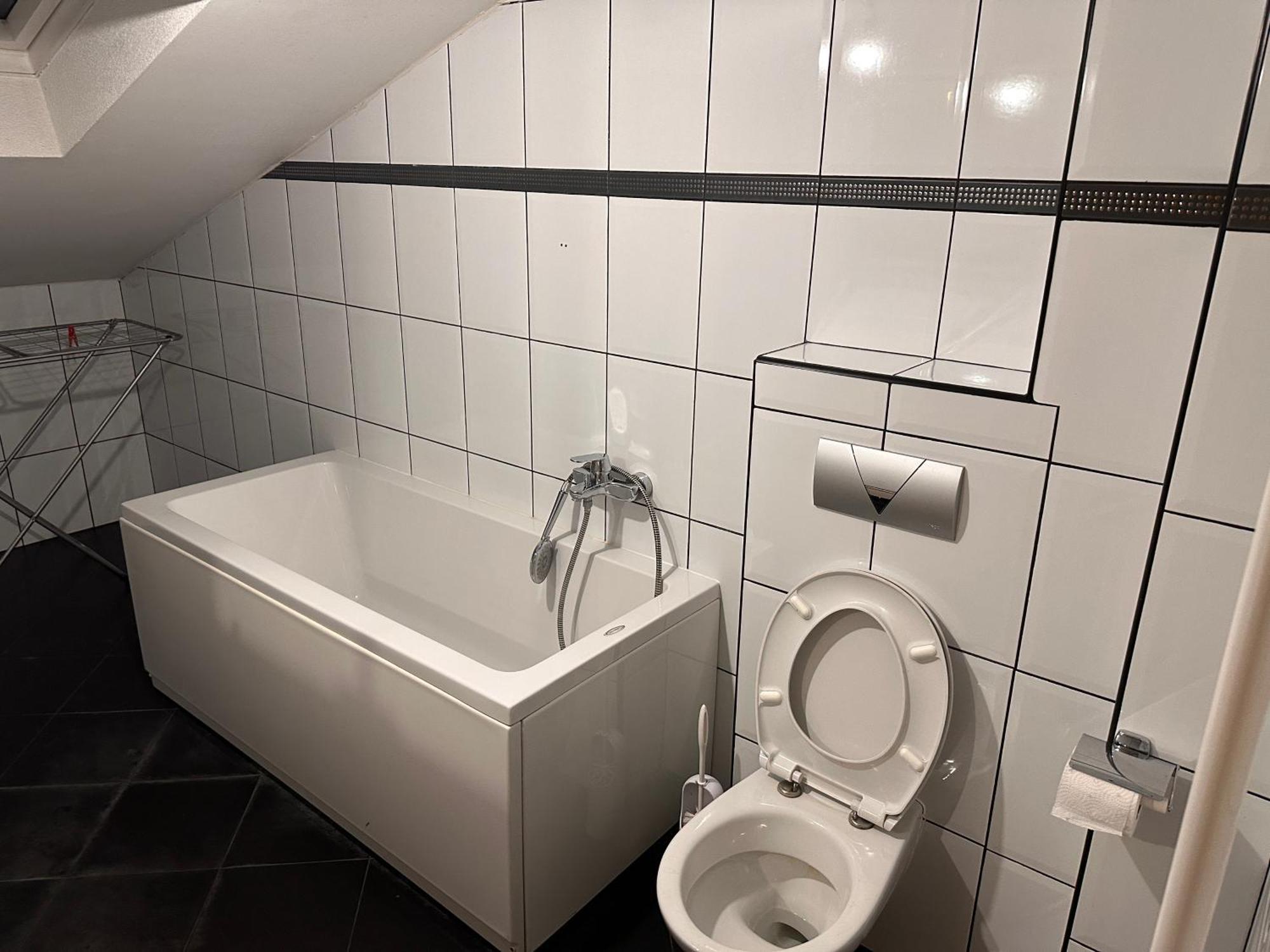Rooms Near The Airport Sarajevo Luaran gambar