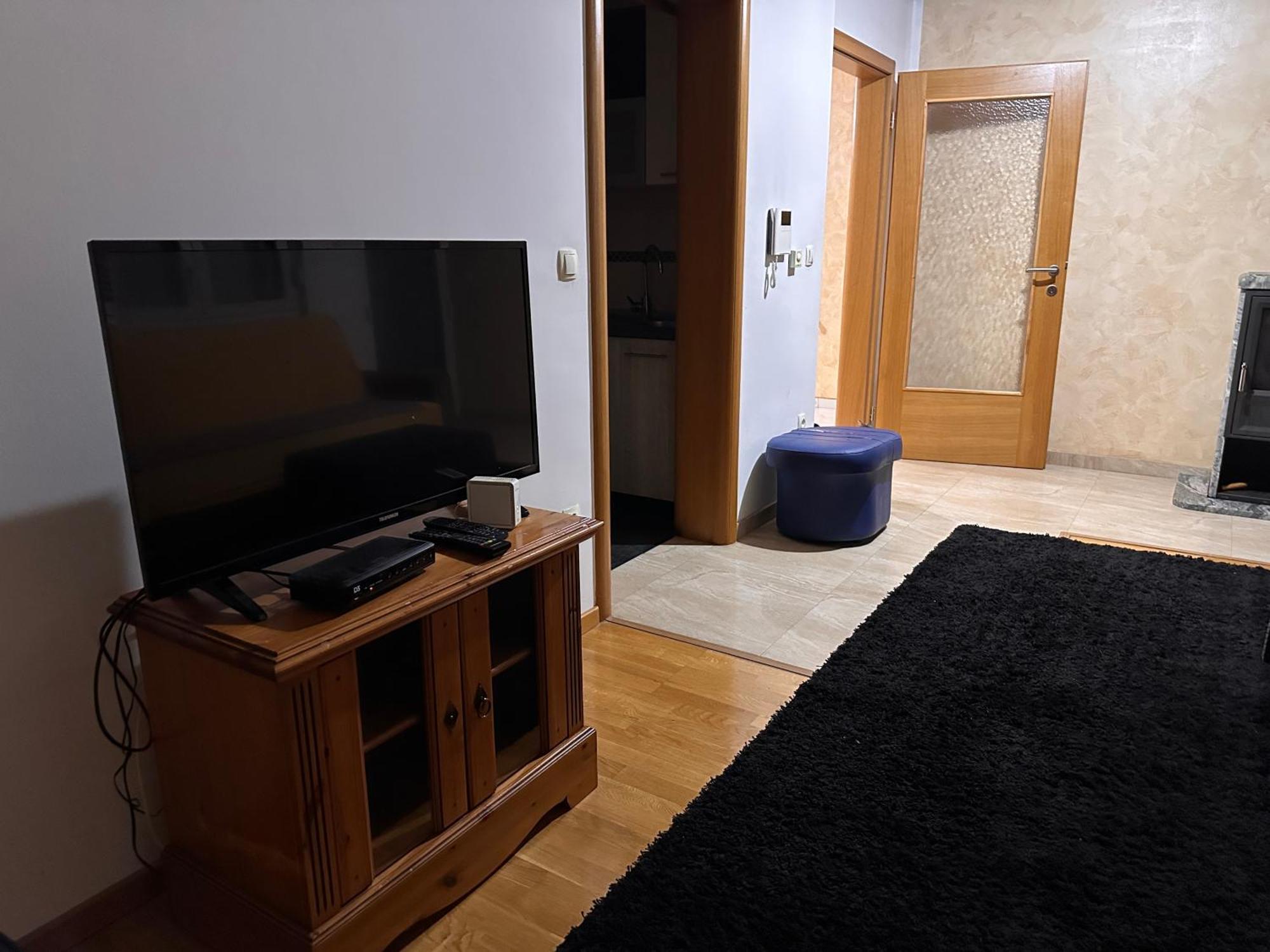 Rooms Near The Airport Sarajevo Luaran gambar